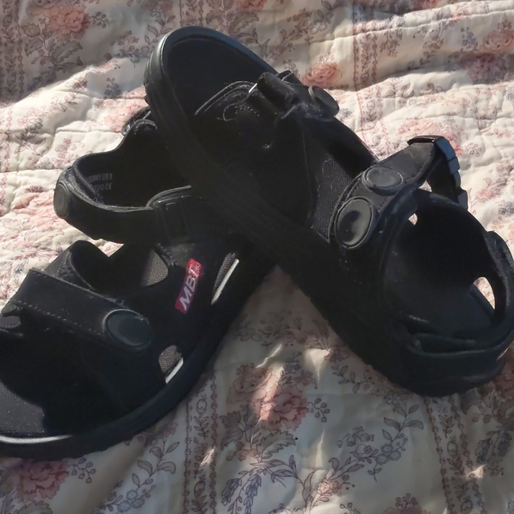 MBT Sandals Mint 41 Black